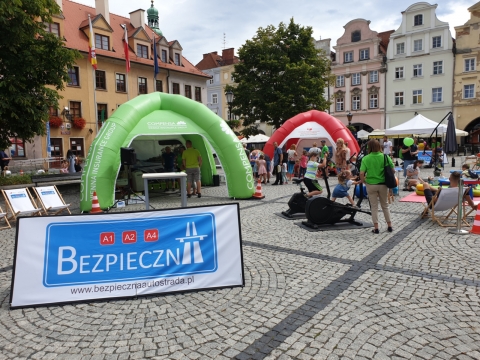 Jeden dzień – wiedza na całe życie. Zapraszamy na rodzinny piknik Compensy!